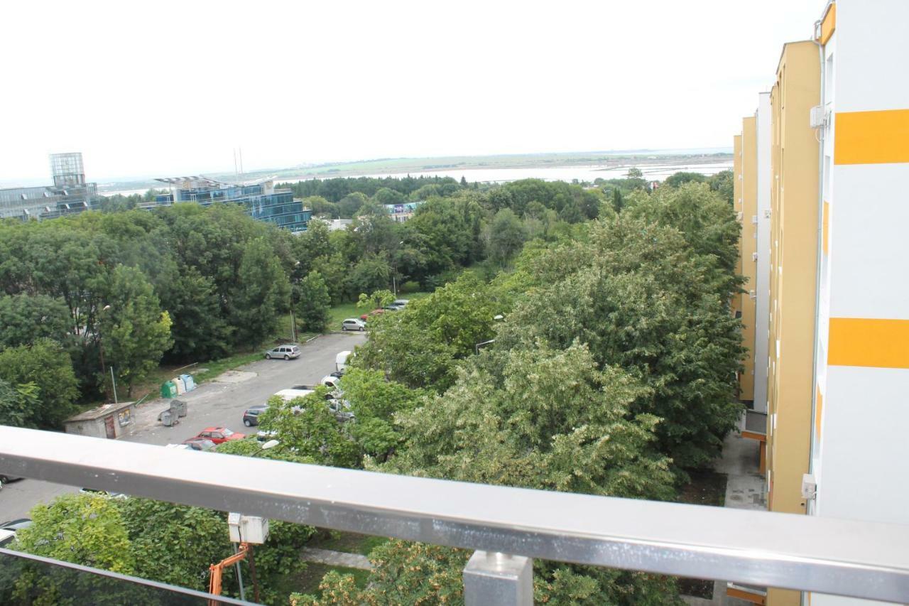 Апартаменти Airluxapartament Burgas Екстер'єр фото